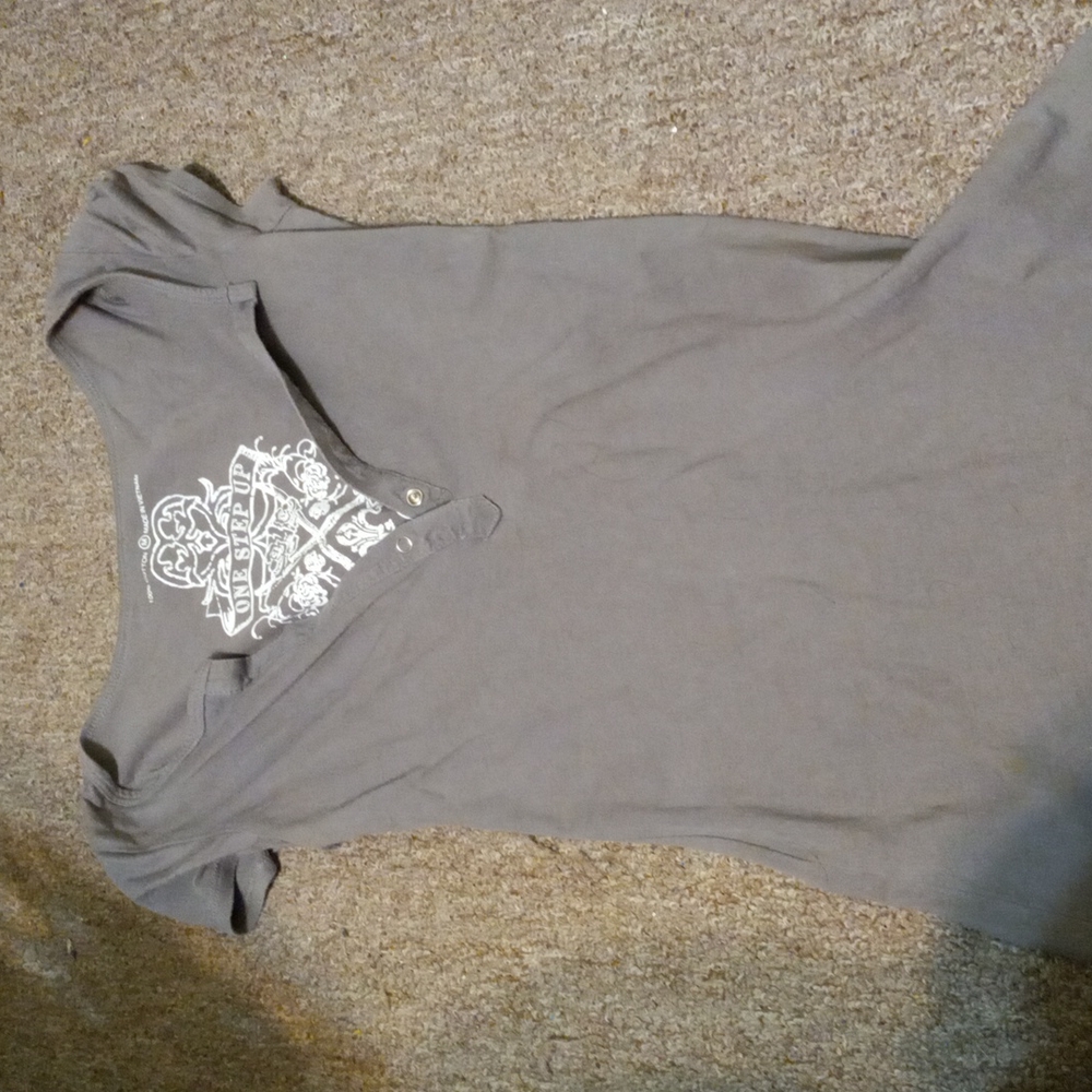 Women's shirt